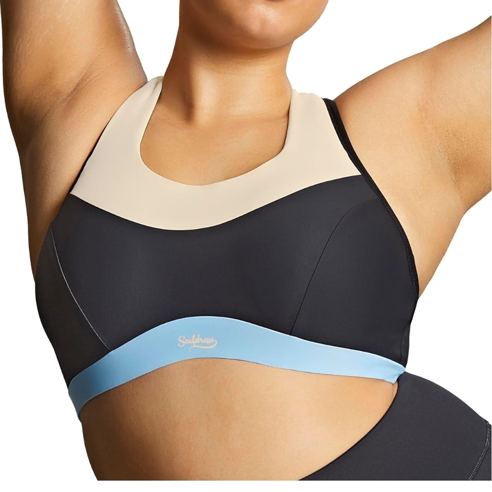 42J Sculpted Colorblock Sport Bra in Black, Cream & Light Blue